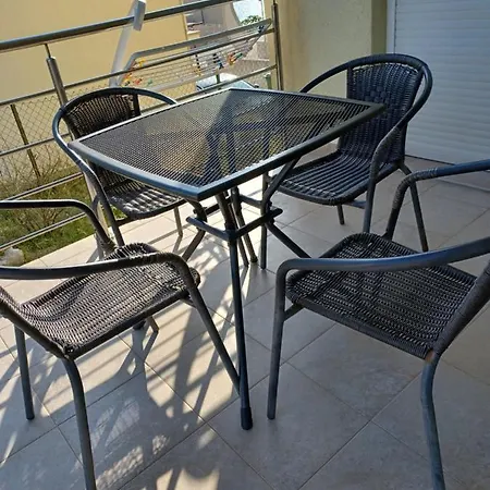 아파트 Suncev Sjaj