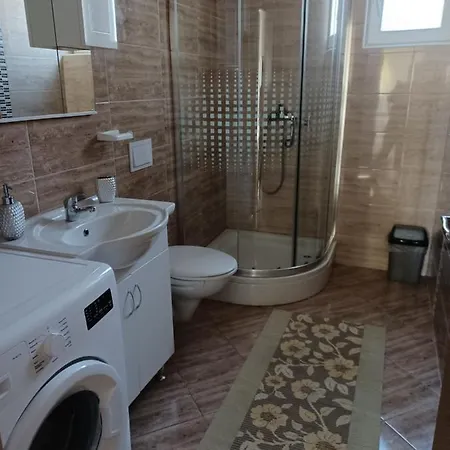 아파트 Suncev Sjaj *
