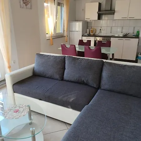 Suncev Sjaj 아파트